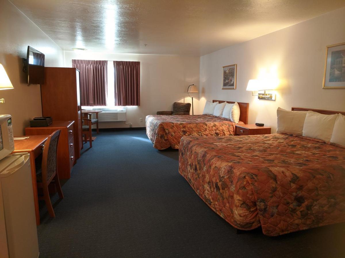 Aquarius Inn Bicknell Ngoại thất bức ảnh